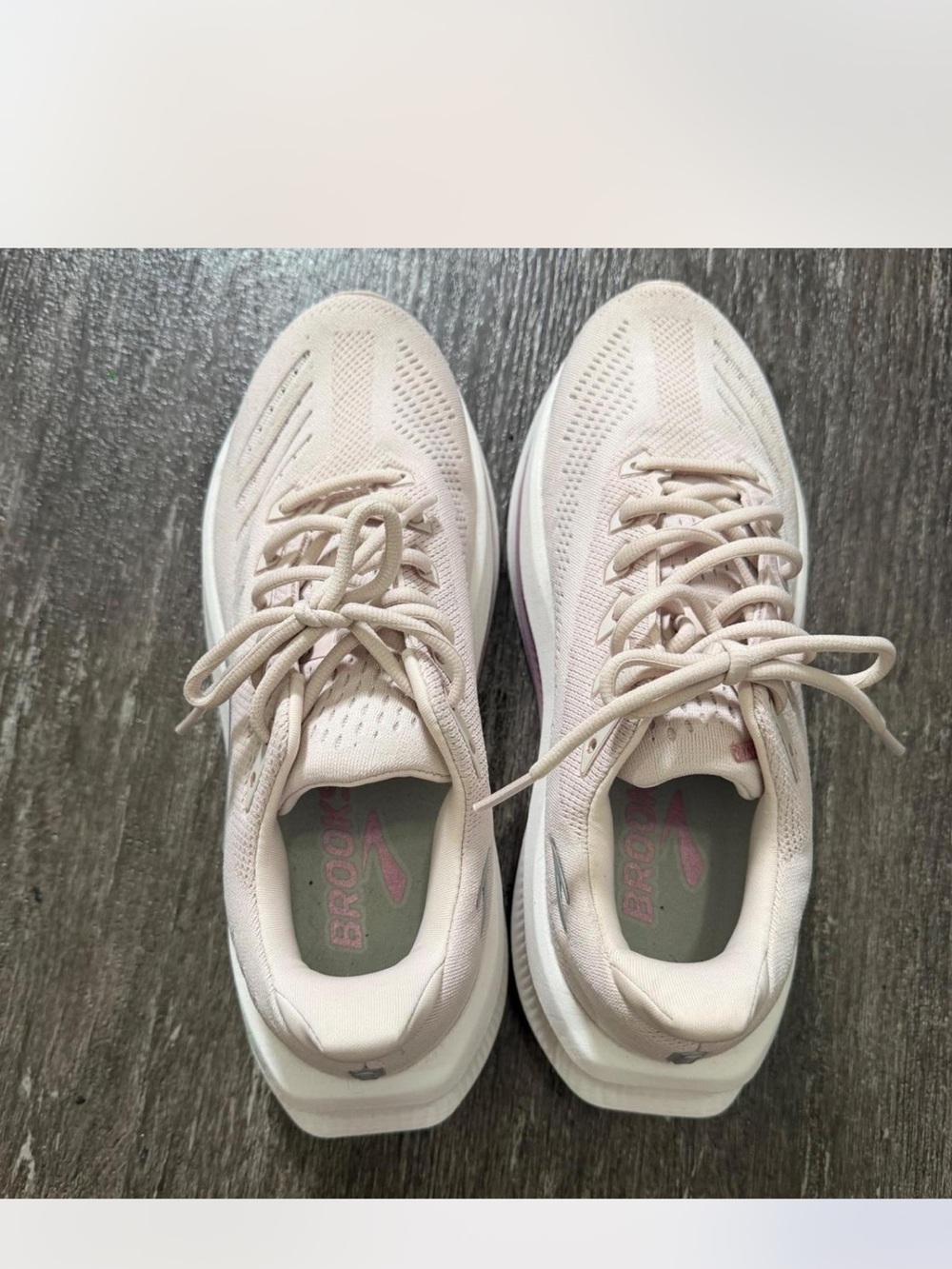 Brooks Women's Light Pink Running Shoes with Mint and Lavender Accents - Picture 3 of 7
